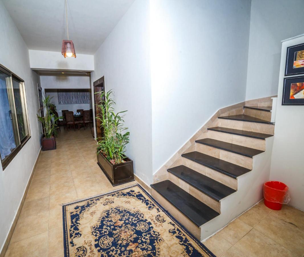 Hotel Vip House Peszawar Zewnętrze zdjęcie
